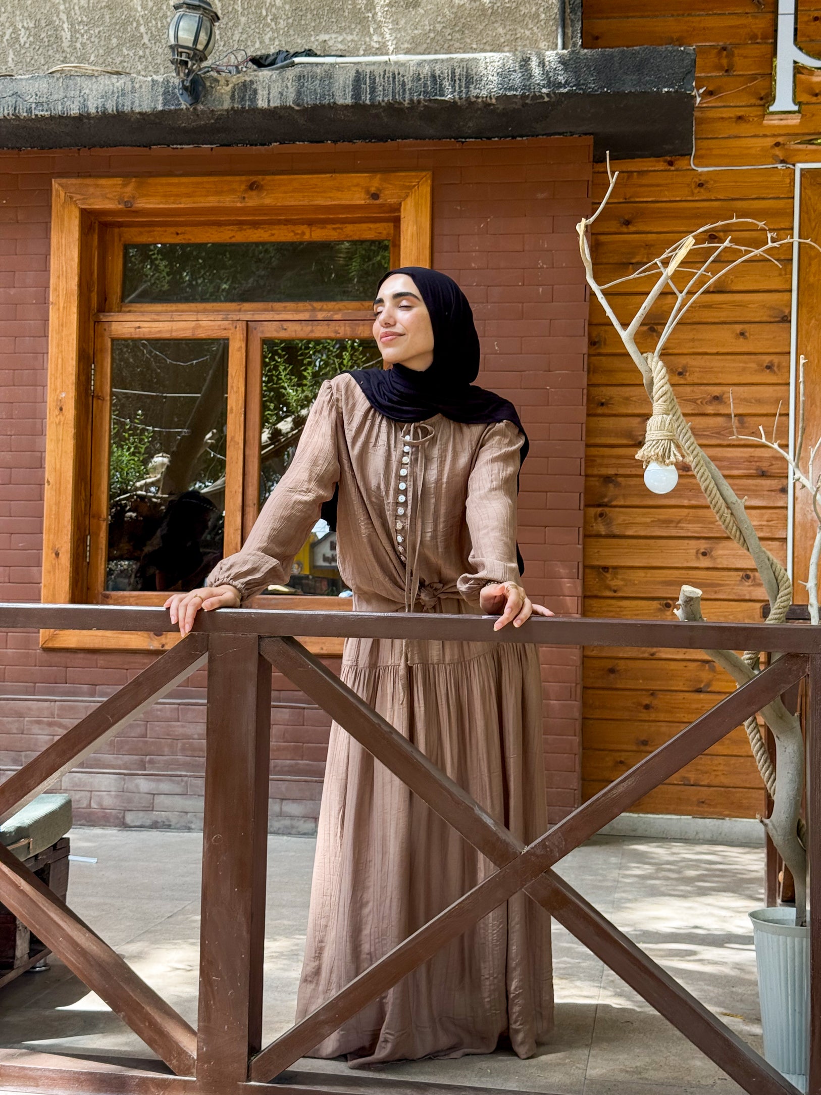 Front-Button Pleated Set- Brown