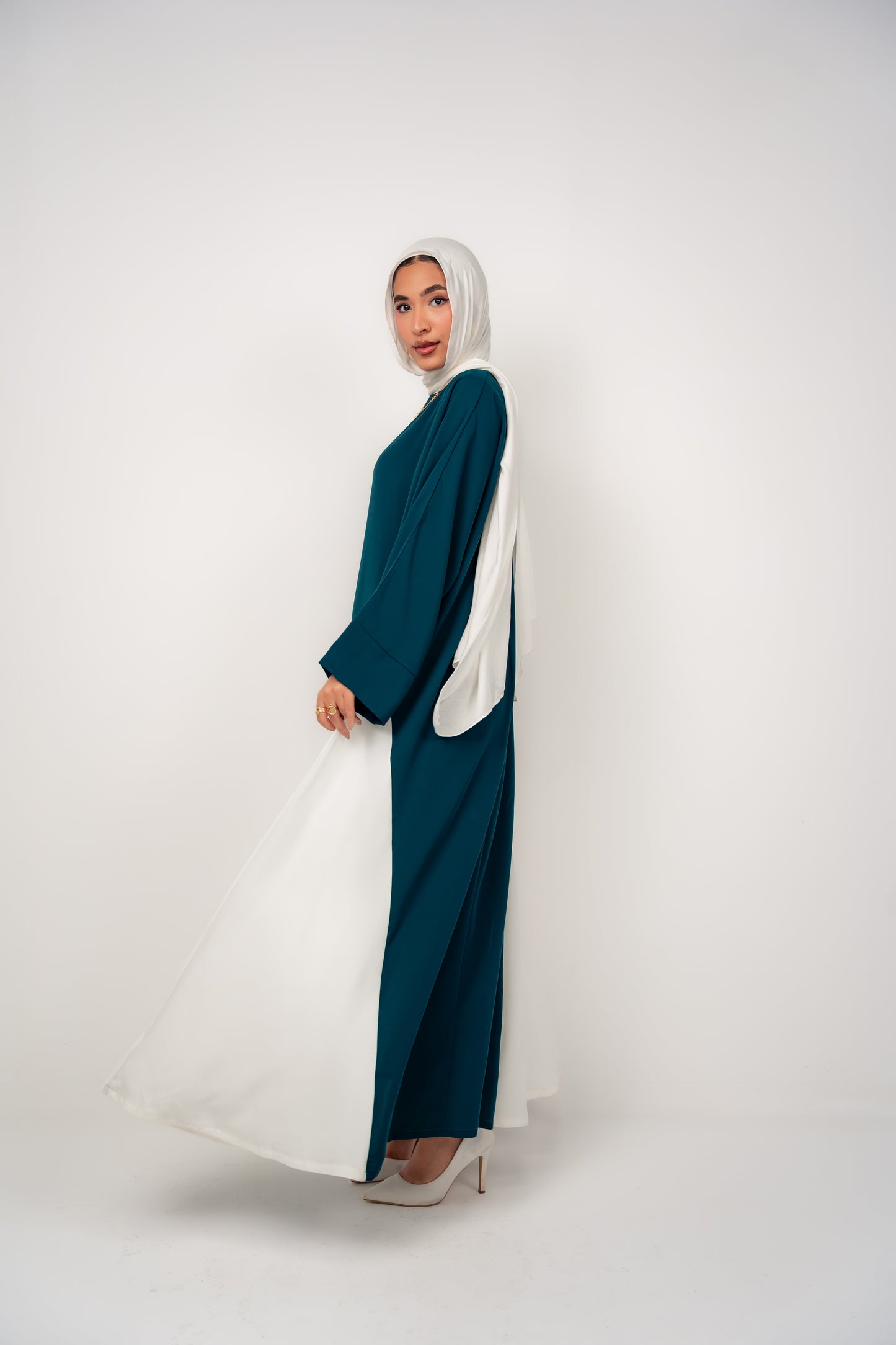 عباية كريب - أسود