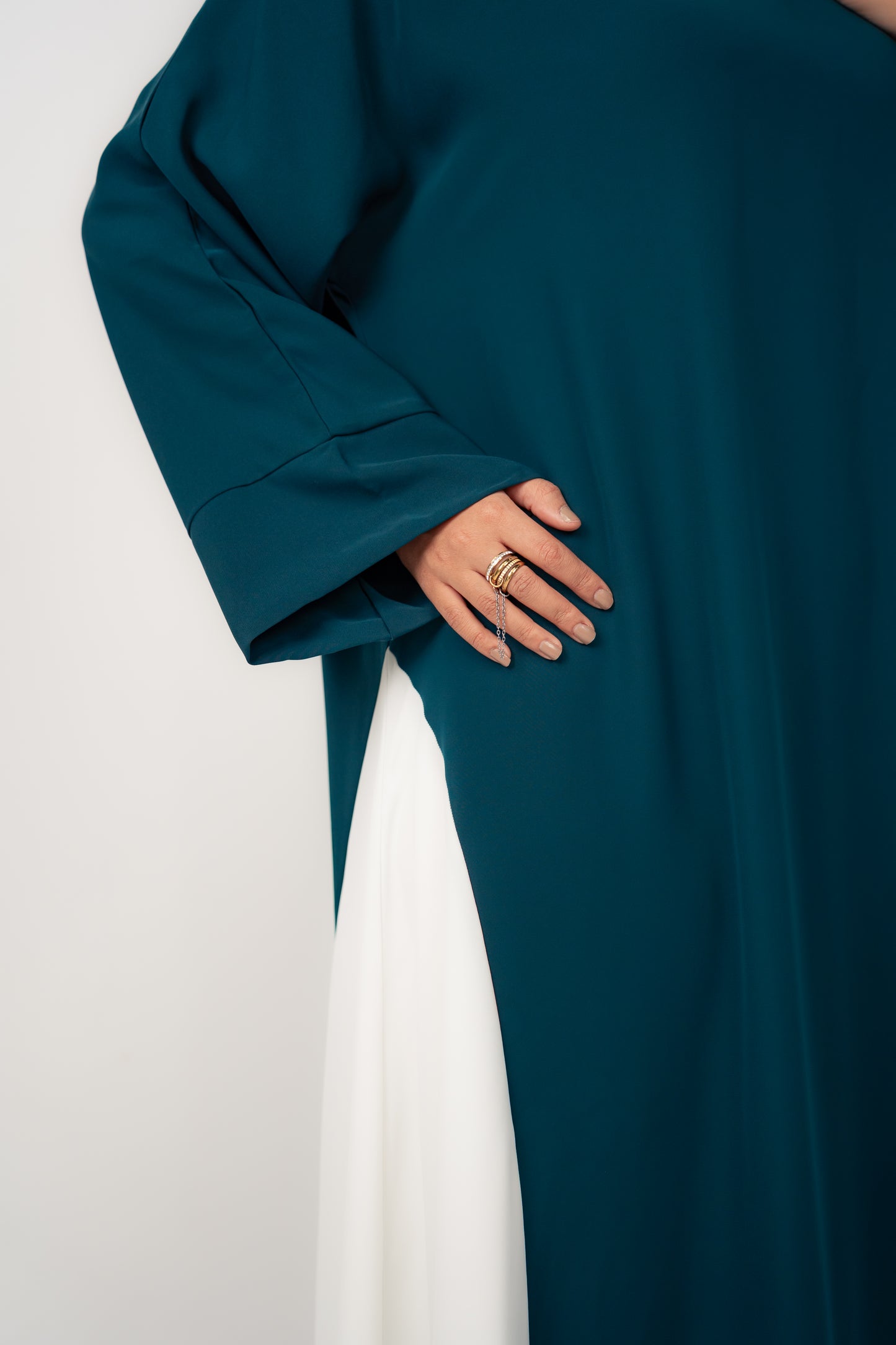 عباية كريب - أسود