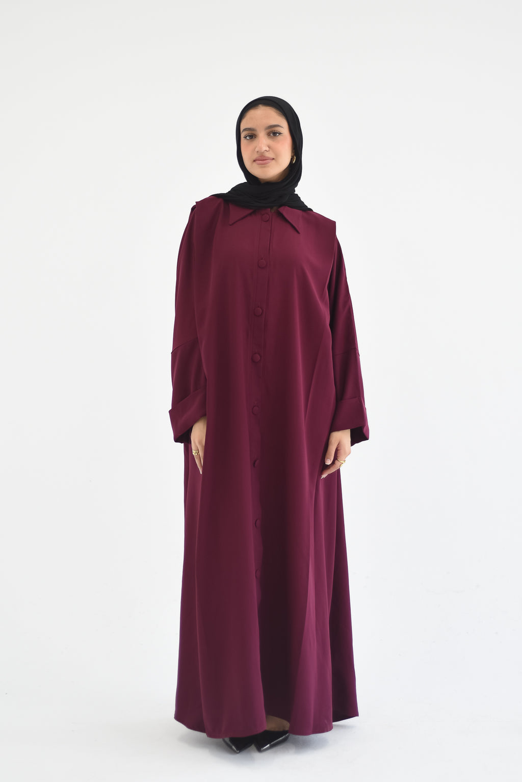 Edged Shoulder Abaya - Burghundy