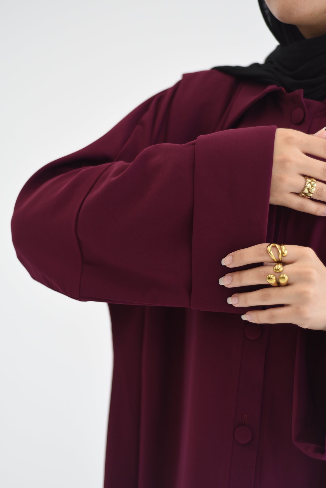 Edged Shoulder Abaya - Burghundy