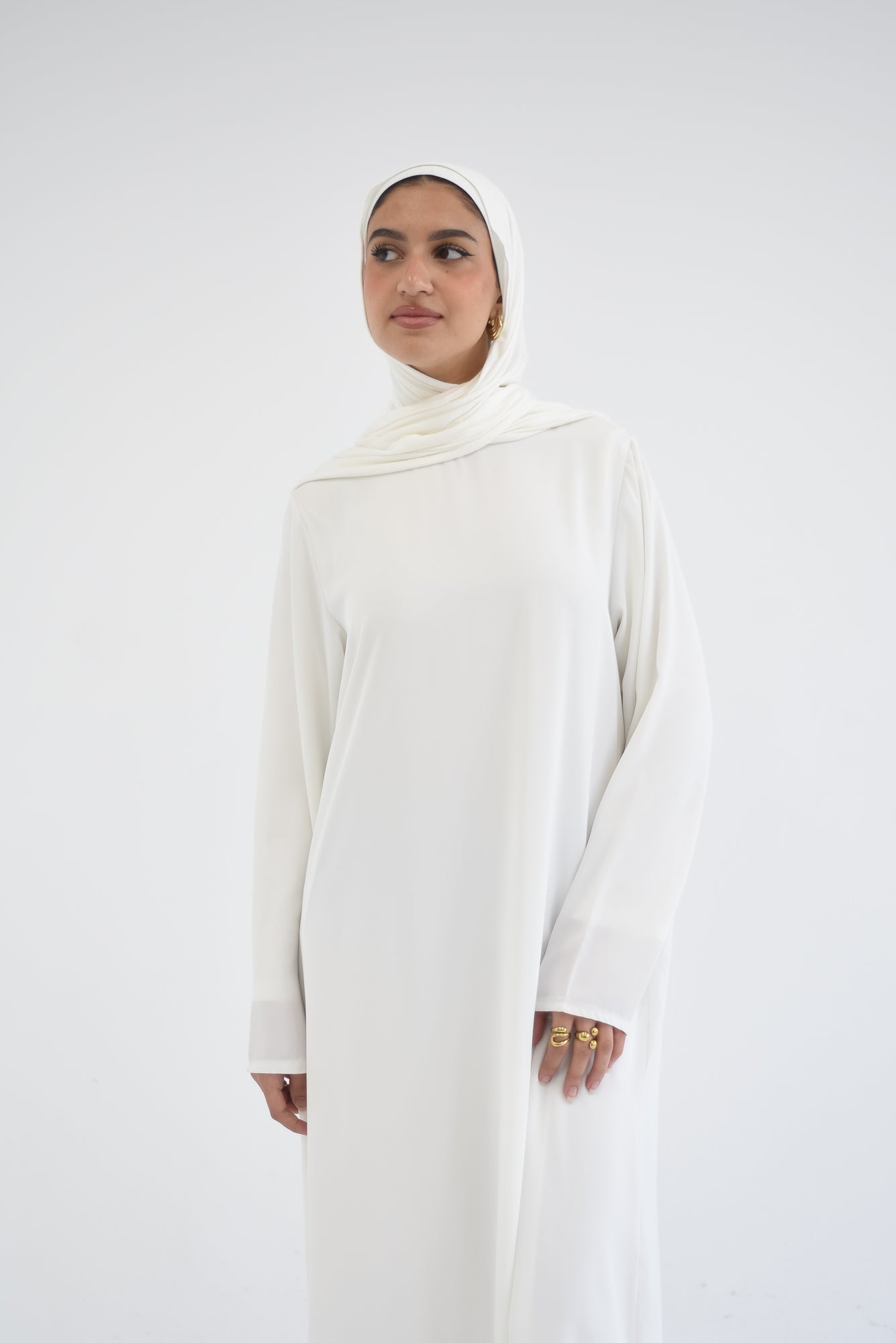 Basic Abaya -White