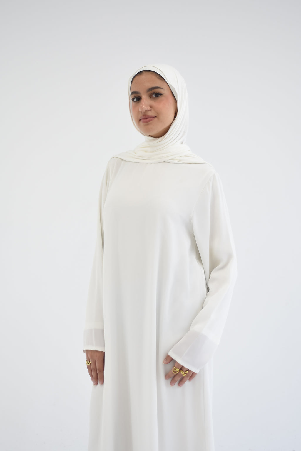 Basic Abaya -White