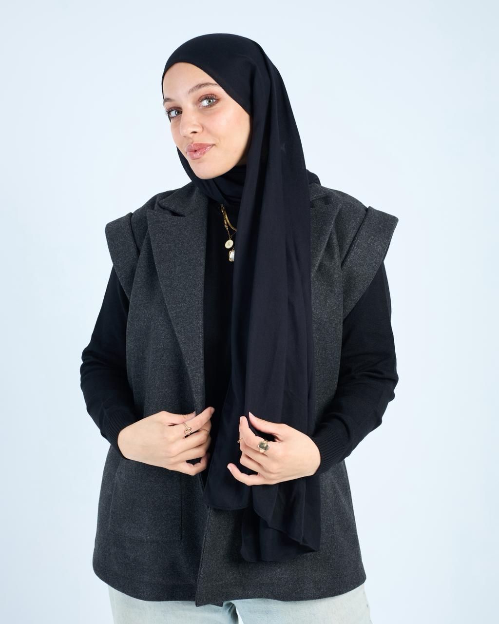 Sleeveless Coat- Grey