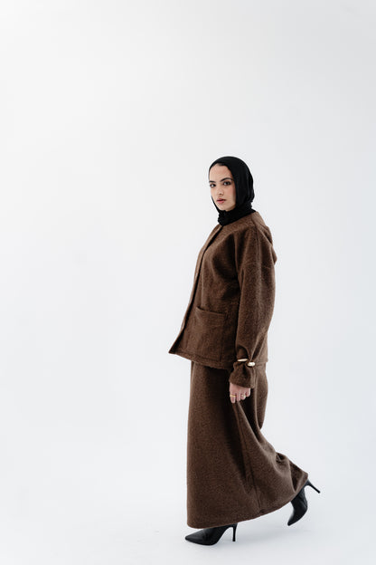 طقم قصّة بسيطة - بني داكن