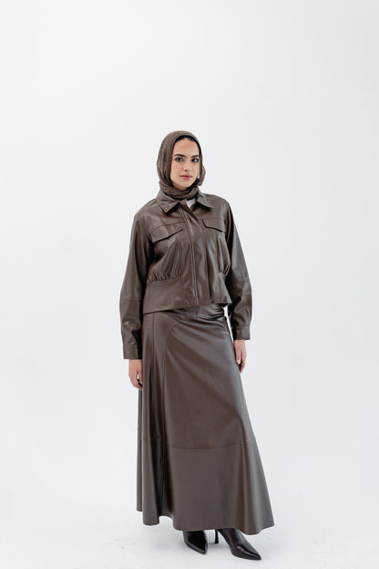 طقم جلدي - بني