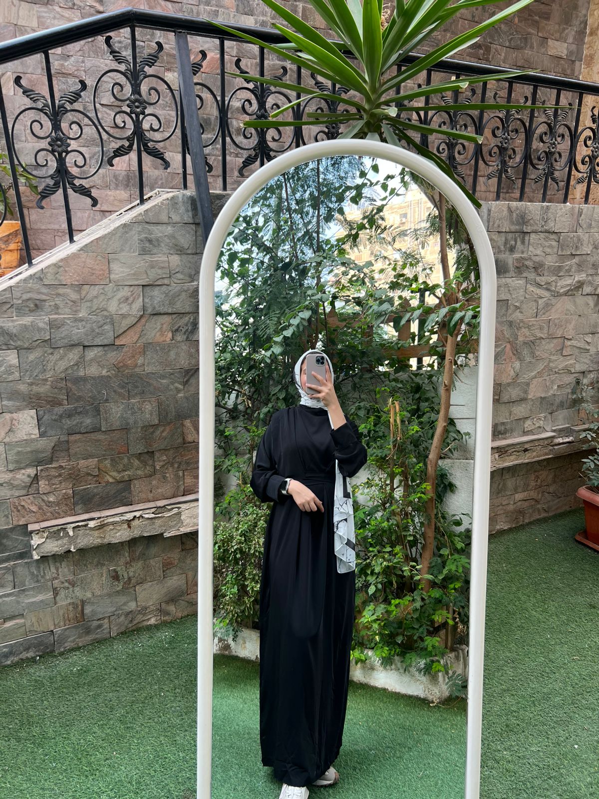 فستان كريب - أسود