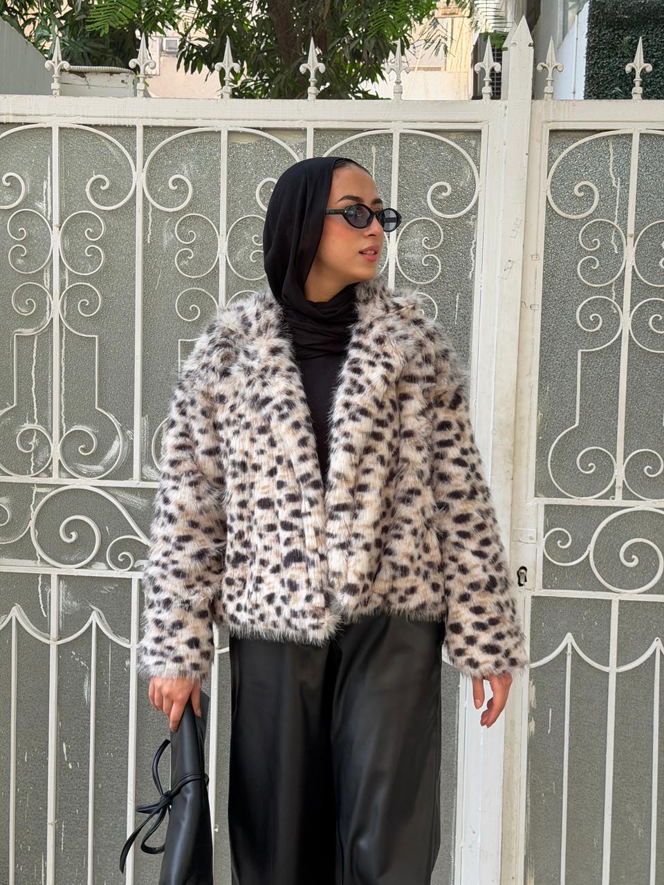 Wild Fur Jacket -Black