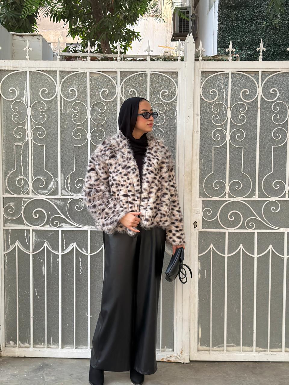 Wild Fur Jacket -Black