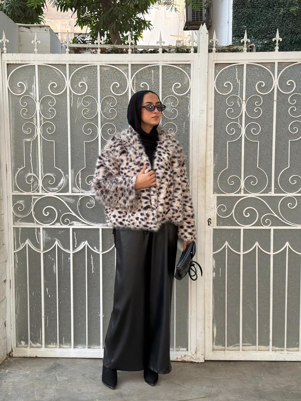 Wild Fur Jacket -Black