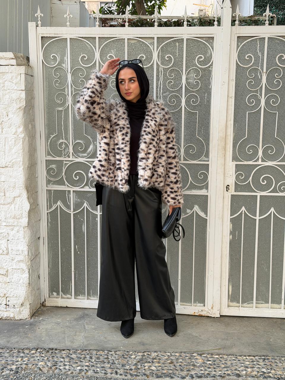 Wild Fur Jacket -Black