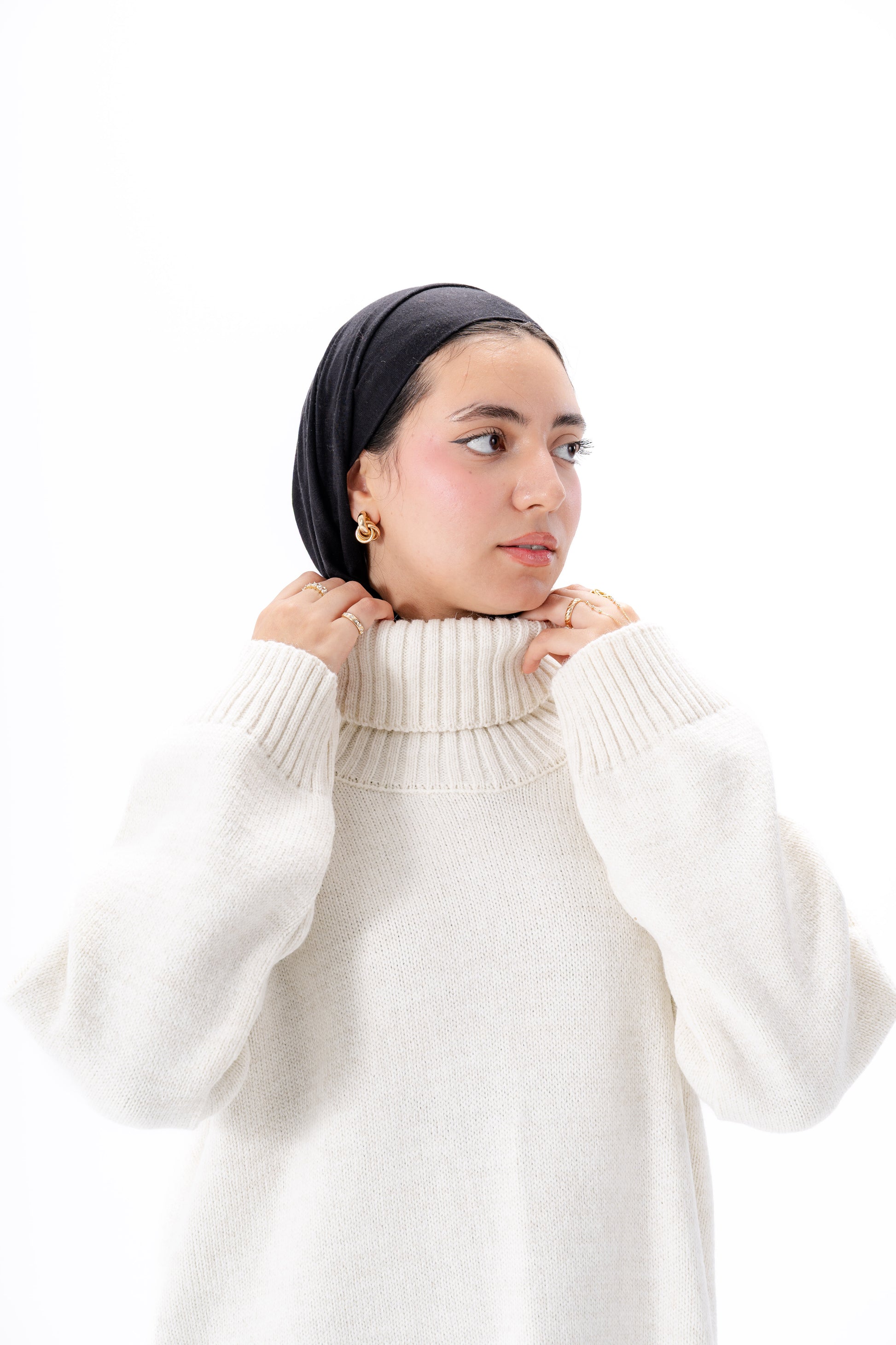 Oversized High-Neck Pullover -White