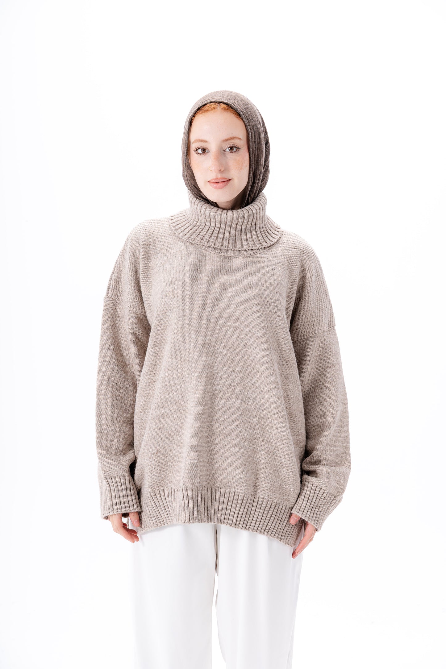Oversized High-Neck Pullover -Beige
