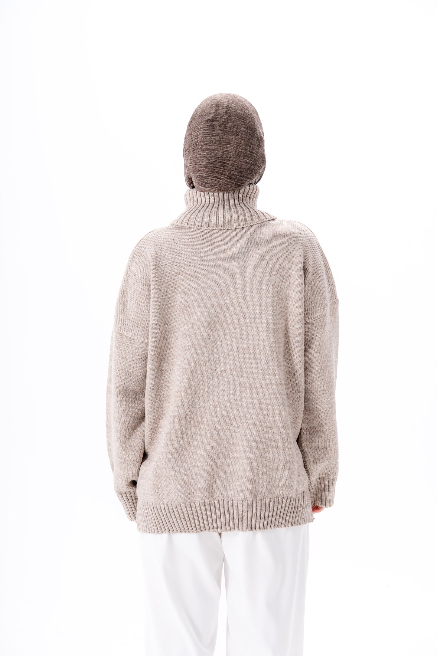 Oversized High-Neck Pullover -Beige