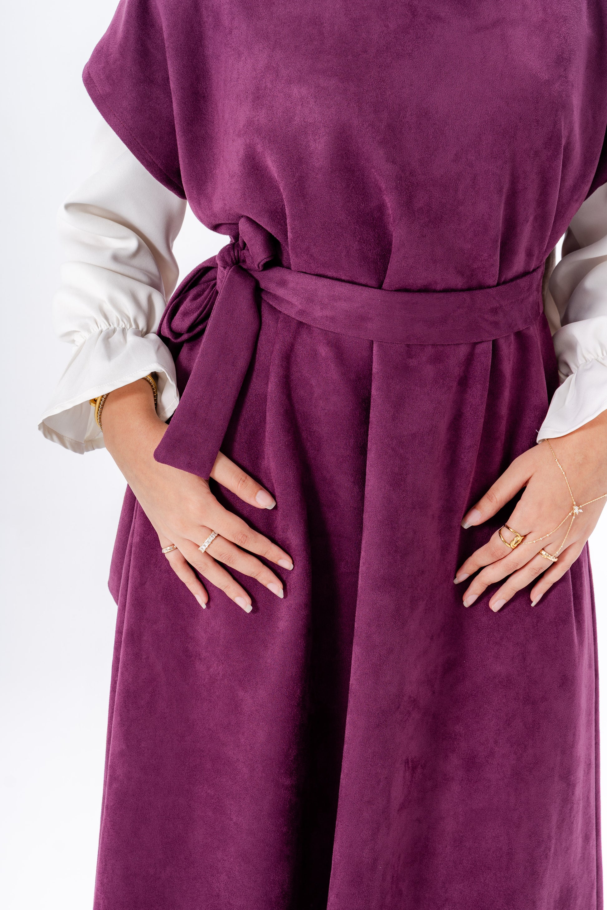 Layered White Sleeve Dress -Maroon