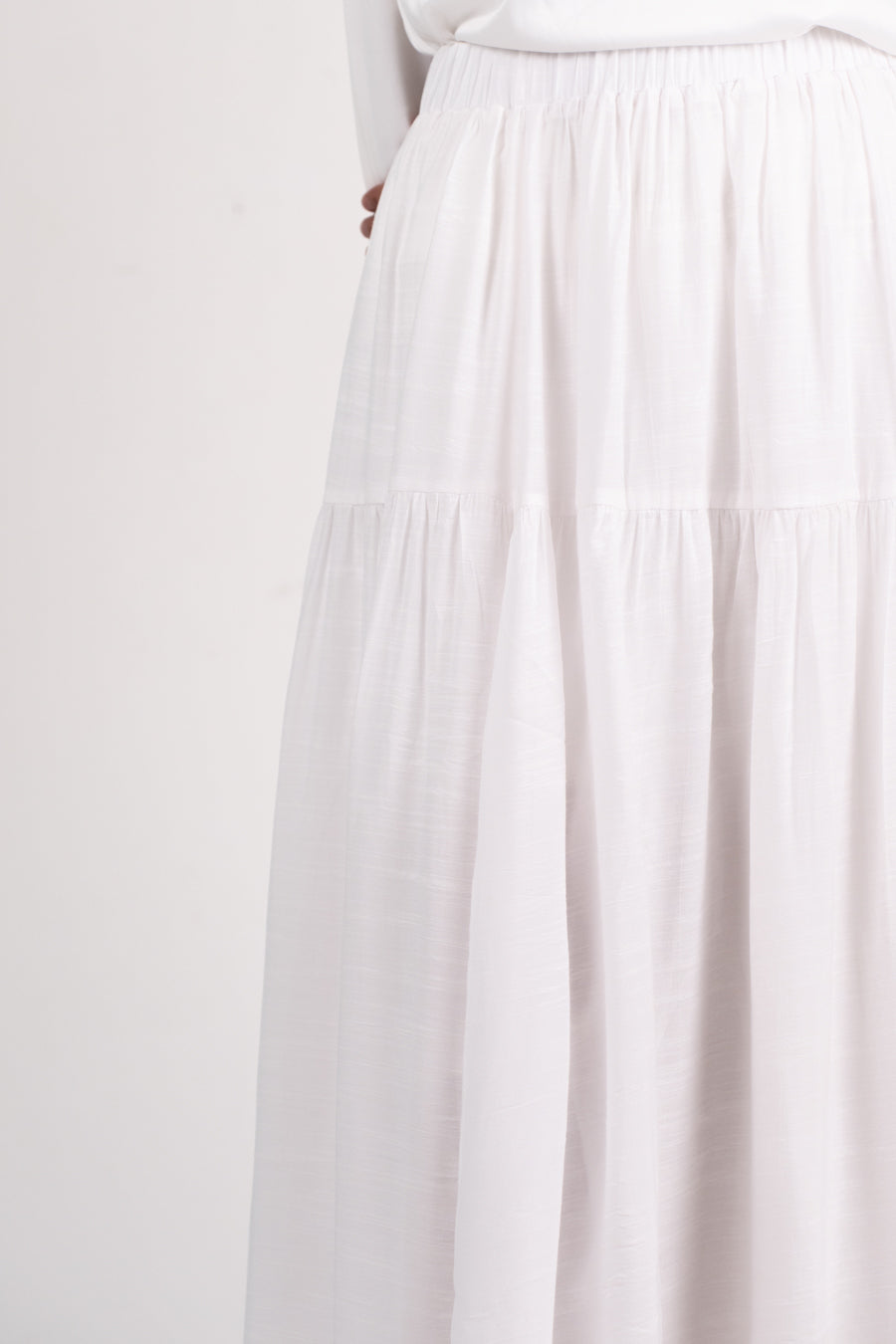 Soft Flow Maxi Skirt -White