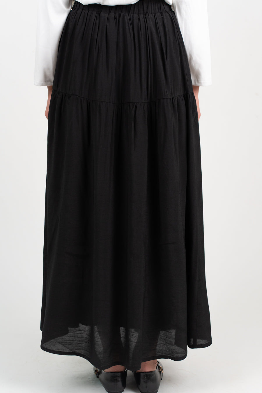 Soft Flow Maxi Skirt -Black